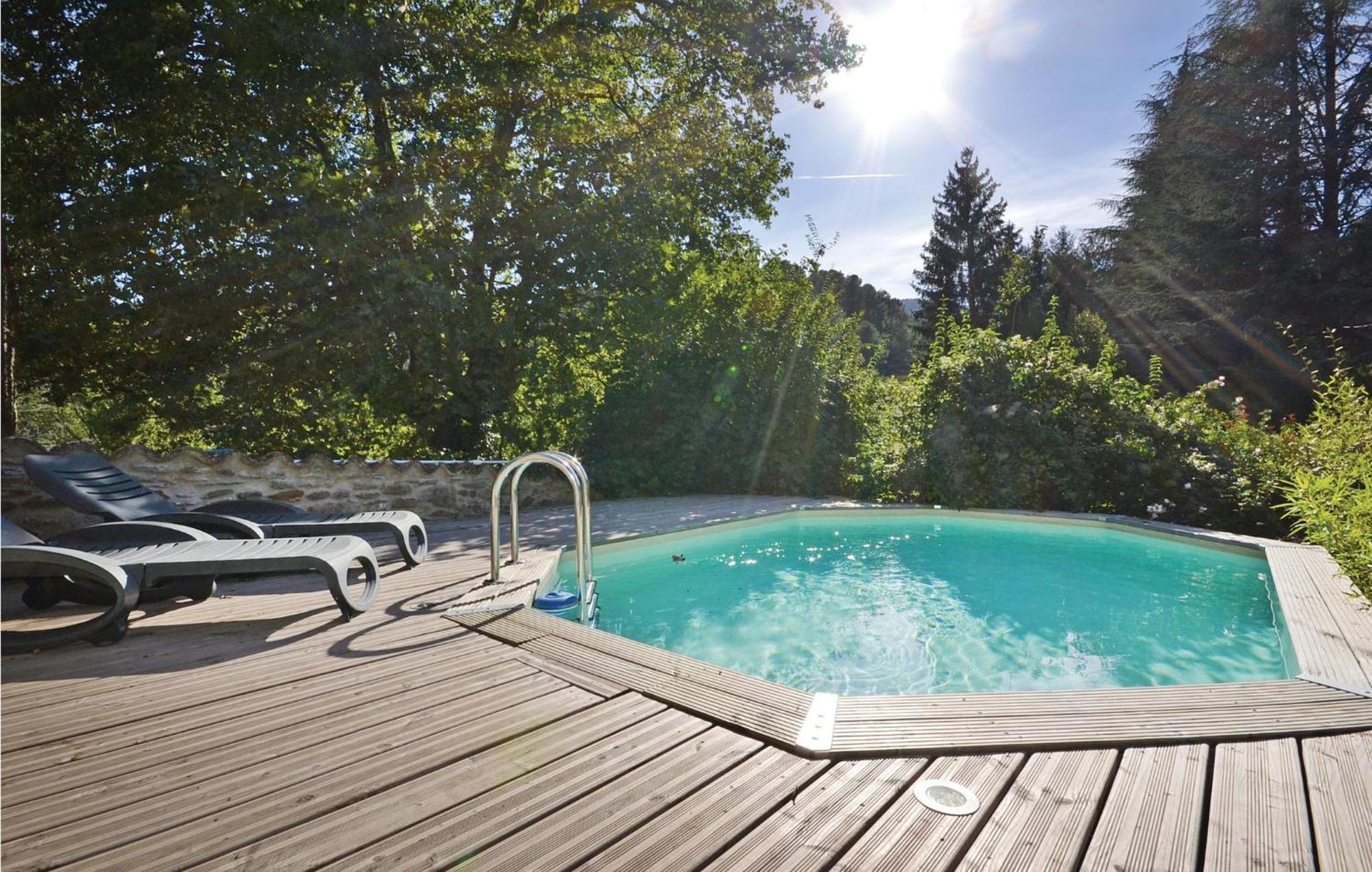 2 Bedroom Nice Apartment In Les Salles-Du-Gardon Soustelle Exterior photo